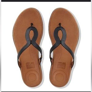 FitFlop Women's Brown Footbed with Black Strap Sandals